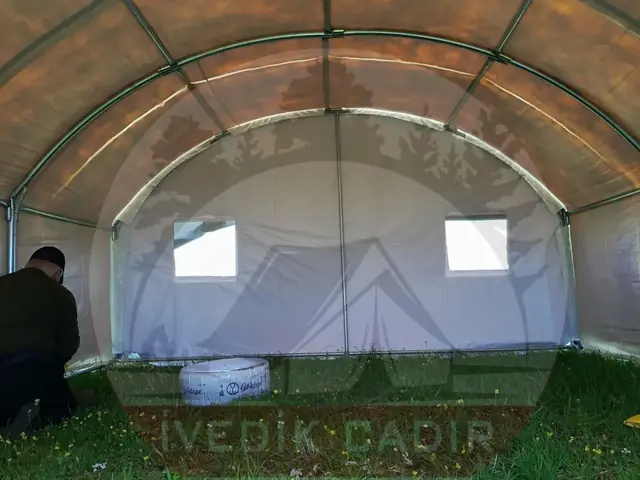 Çoban ve Arıcı Çadırı