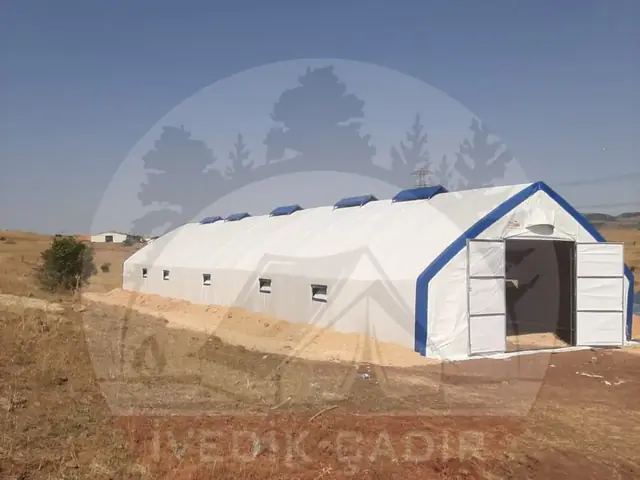 Kar Tutmaz Çadır