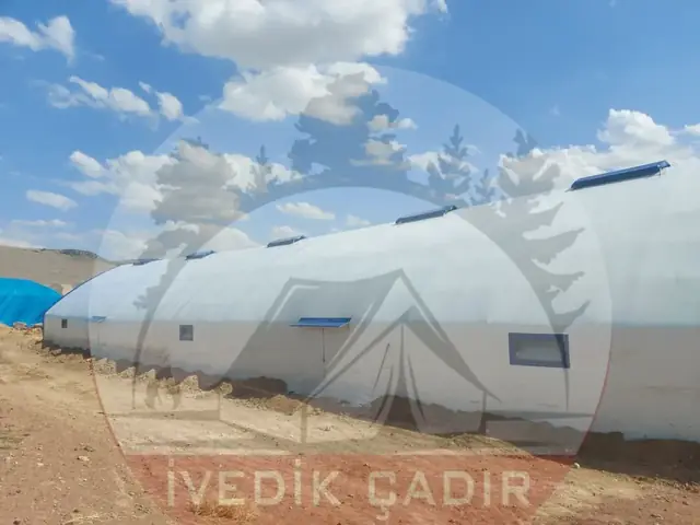 Kar Tutmaz Çadır