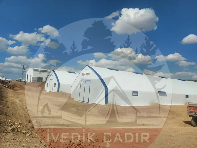 Kar Tutmaz Çadır