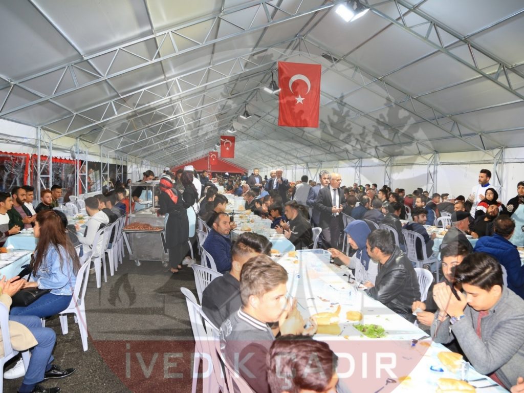 yemekhane-cadiri-13